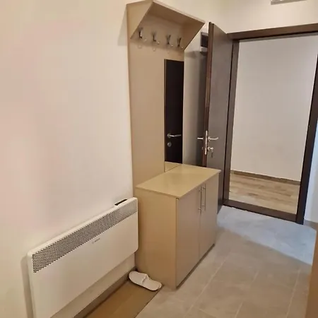 Milmari And Wellness, Nlux 52a Apartament *