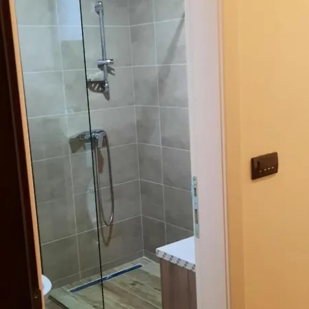 Apartament Milmari And Wellness, Nlux 52a